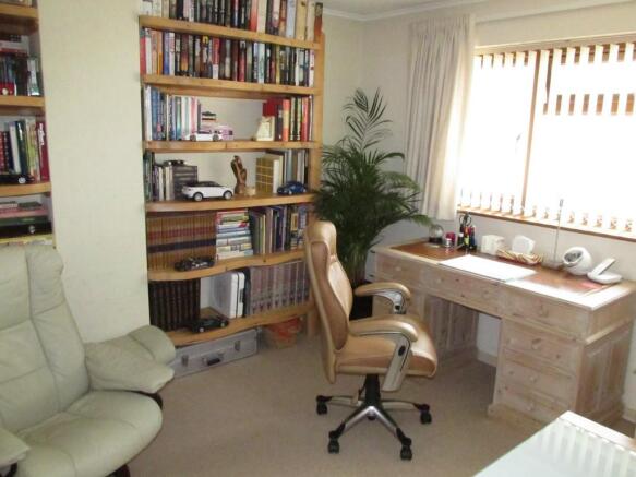 Photo 12
