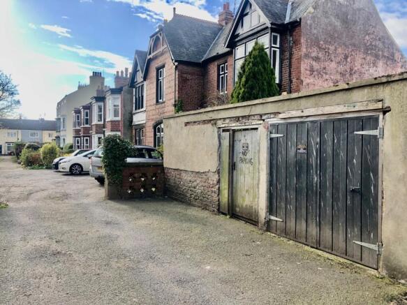 3 bed Terraced for sale Image 6
