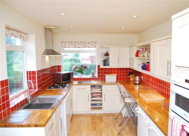 Kitchen 1