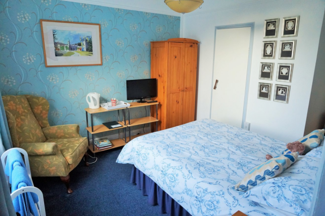 Bedroom Eight