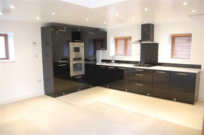 IMAGE OF THE KITCHEN