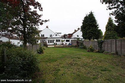Photo 33
