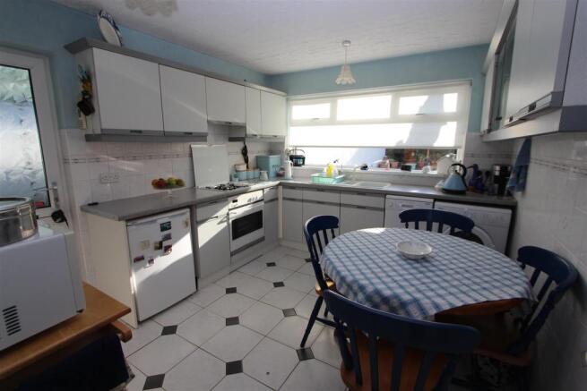 66 Brynau Road 019.JPG