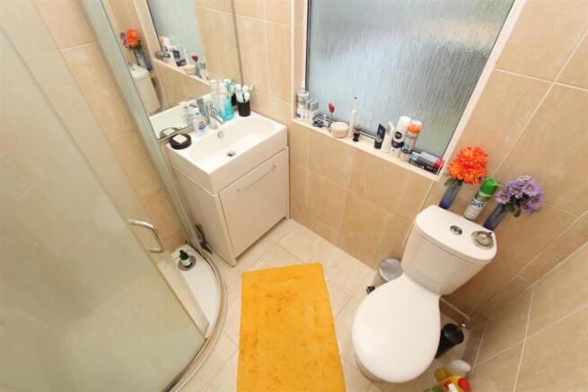 Bathroom.JPG