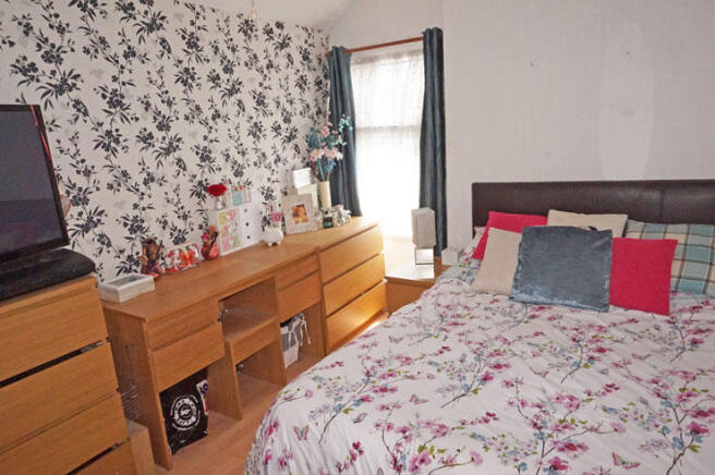 Photo 10