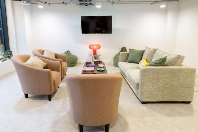 1 bed Apartment to rent Image 10