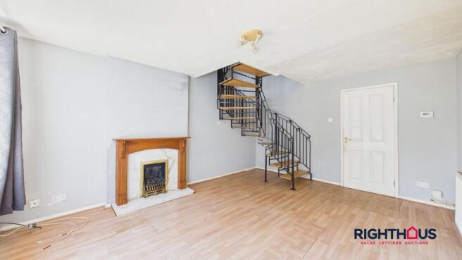 2 bed Terraced for sale Image 6