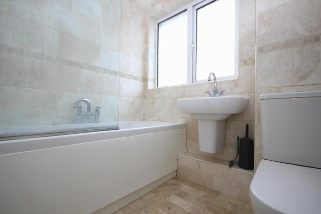 s bath.JPG