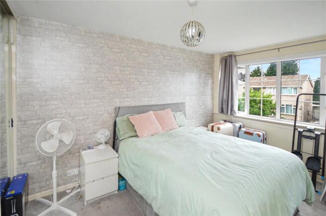 3 bed Detached for sale Image 4