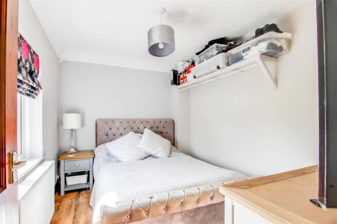 Bedroom 3 - 18.jpg