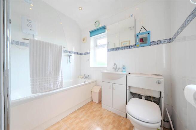 3 bed Semi-Detached for sale Image 9