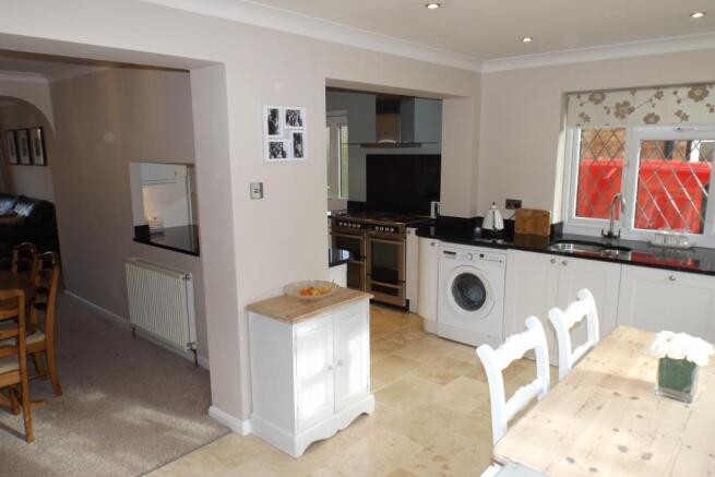 Kitchen/Breakfast ro