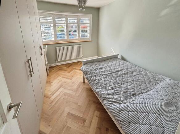 0b544379bedroom202