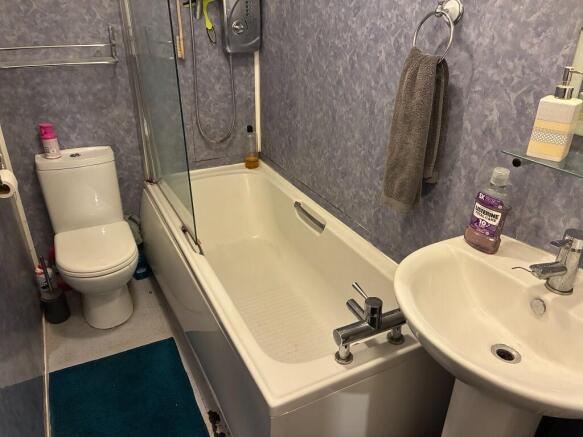 1 bed Ground Flat for sale Image 7