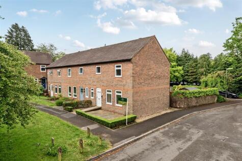 George Denyer Close, Haslemere