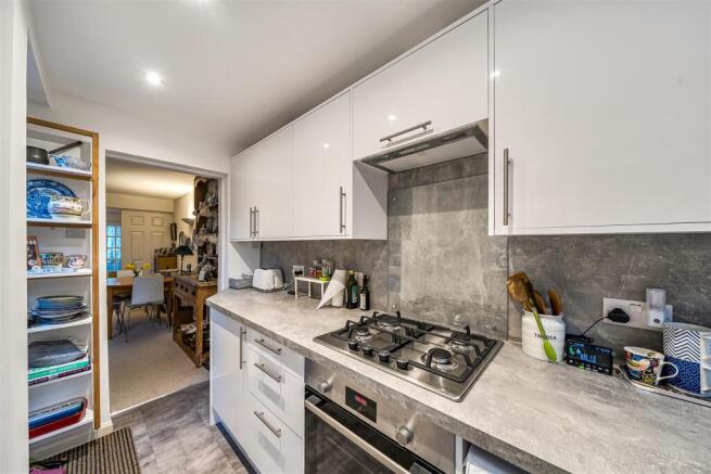 New Road - Kitchen 1 (2).jpg