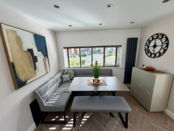 Saffron Close, Padgate, Warrington photo 5