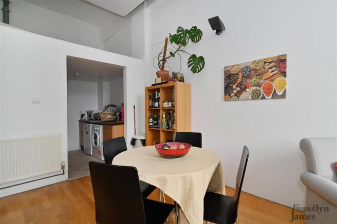 Pentonville-Road (13).JPG