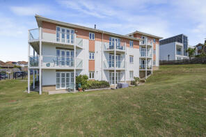 11, Ocean Reach, Newlands Road, Rottingdean, Brighton BN2 7GD