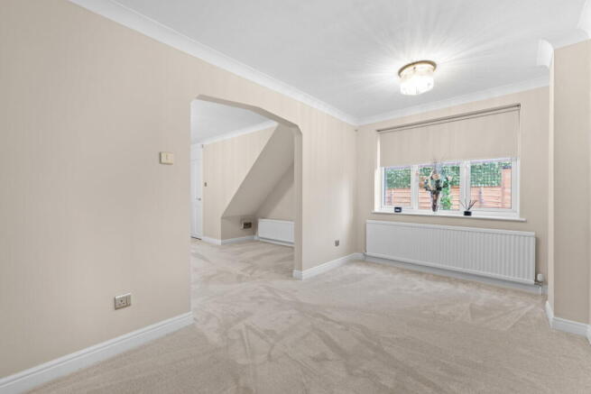 3 bed Semi-Detached for sale Image 11