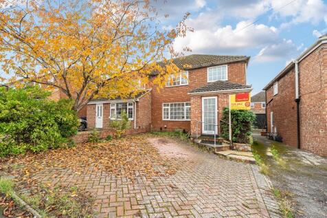 Stratfield Road, Kidlington, OX5