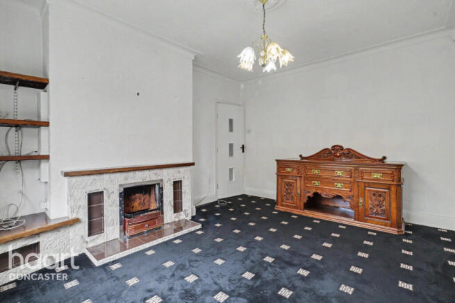 3 bed Semi-Detached for sale Image 9