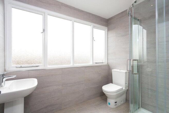 5 bed Terraced for sale Image 8