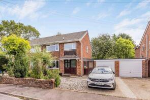 18, Willow Gardens, Westbourne PO10 8TX
