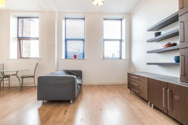 Living/Dining Area