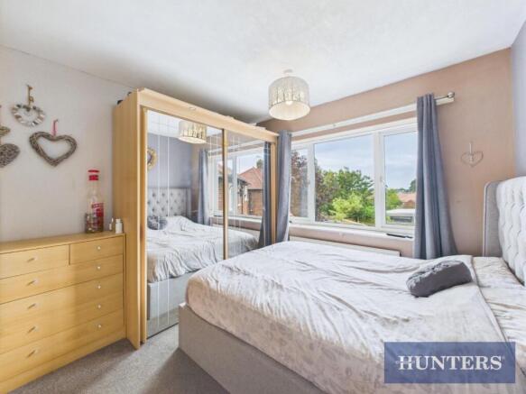3 bed Semi-Detached for sale Image 8