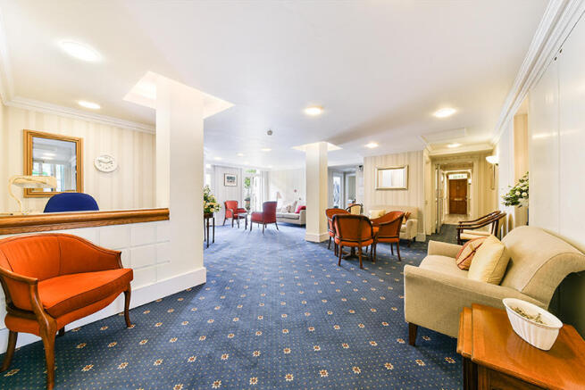 Reception/Lounge