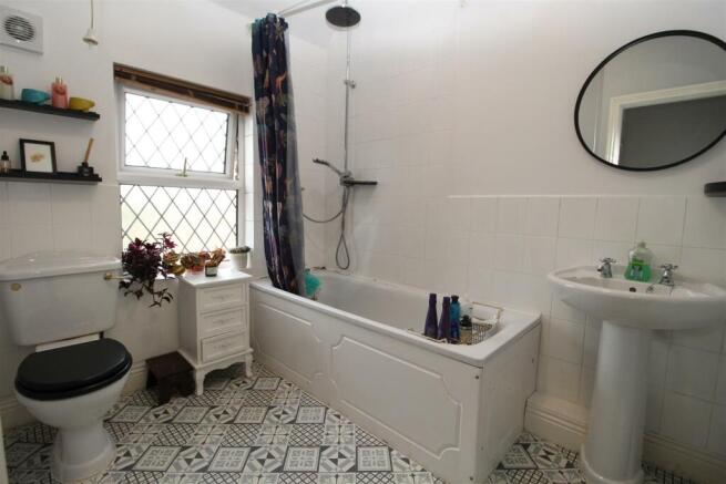 HOUSE BATHROOM/W.C