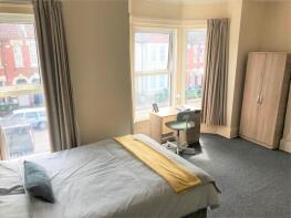 17, Wilton Avenue, Southampton SO15 2HA