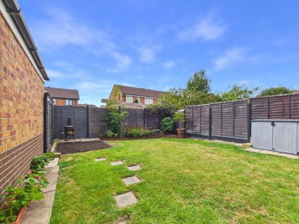 3 bed Semi-Detached for sale Image 4