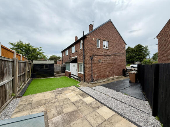 2 bed Semi-Detached for sale Image 10
