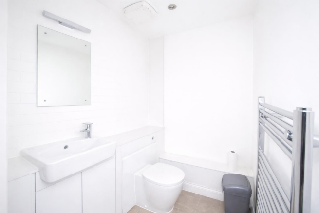 Bathroom 2.png