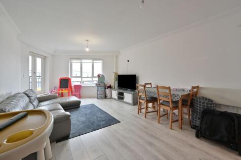 The Gateway, Omega Court The Gateway, WD18