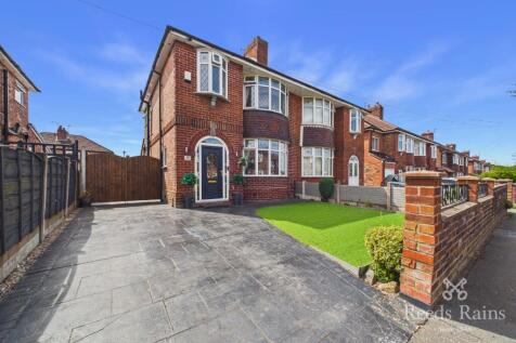 Broadstone Hall Road North, Heaton Chapel, Stockport, Greater Manchester, SK4