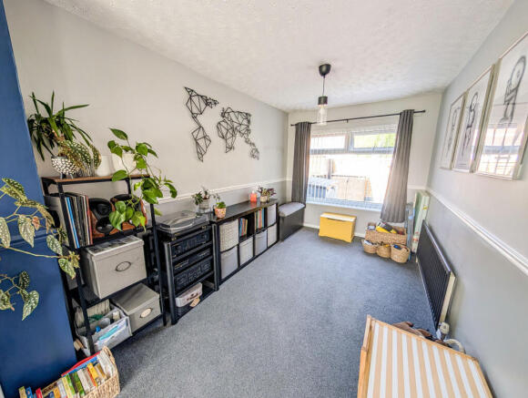 3 bed Semi-Detached for sale Image 5