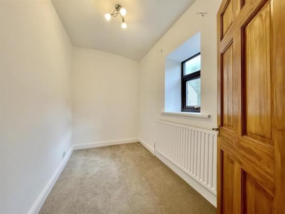 2 bed Terraced for sale Image 12