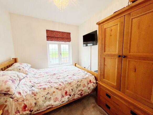 Bedroom 3.jpg