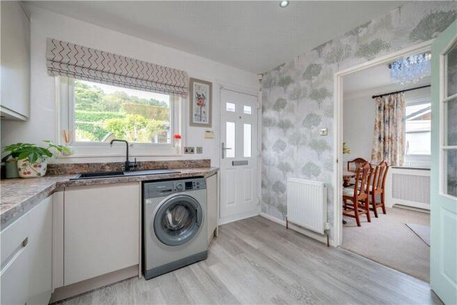 3 bed Bungalow for sale Image 11