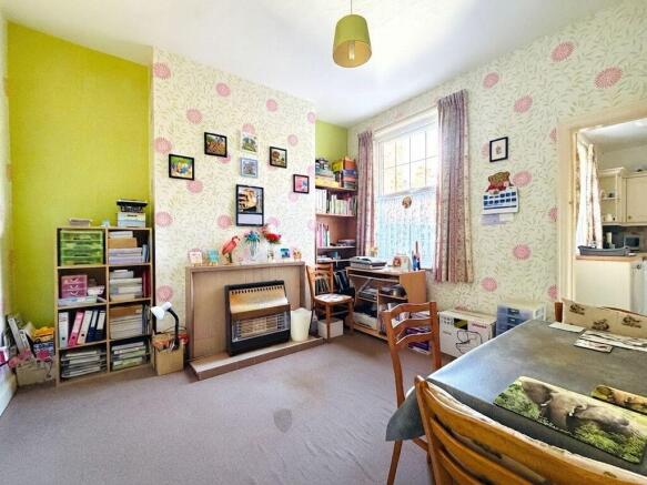 2 bed Terraced for sale Image 5