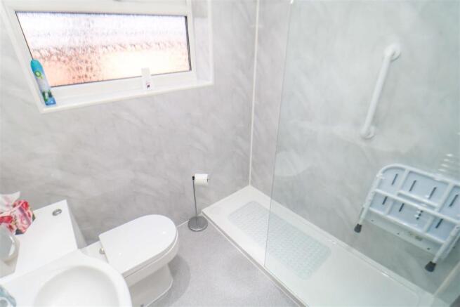 Newly Refitted Shower Room
