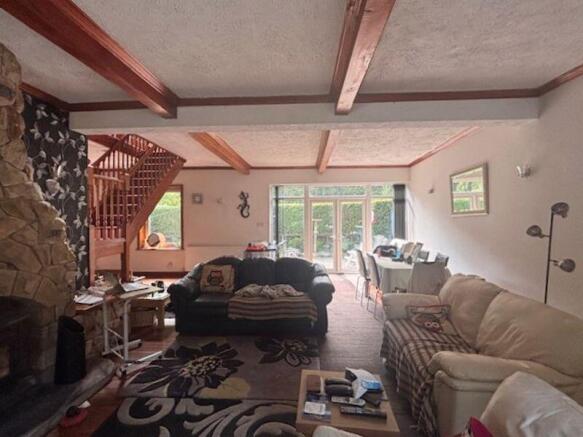 4 bed Detached for sale Image 5