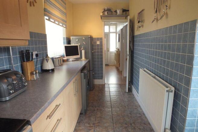 KITCHEN 2