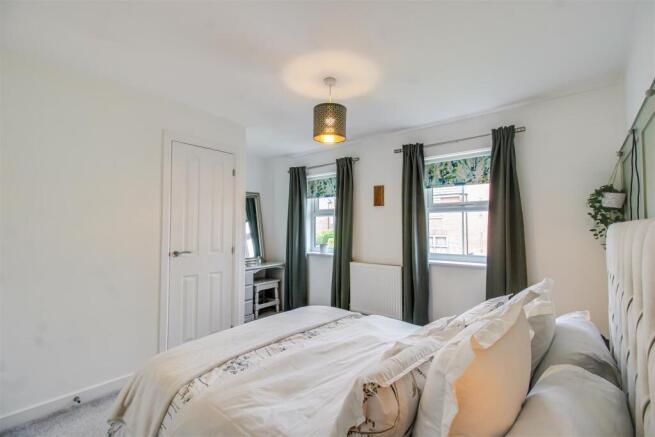 2 bed End of Terrace for sale Image 9