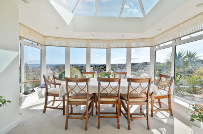 1434917-16-69cea7...