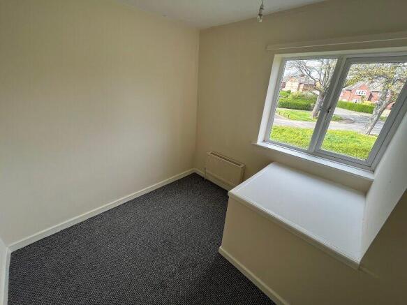 3 bed Semi-Detached to rent Image 7
