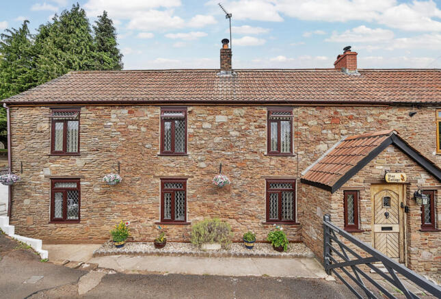 1289200-18-683983...